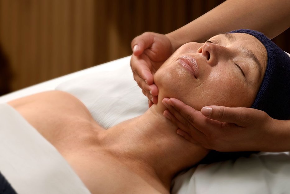 massage therapy session