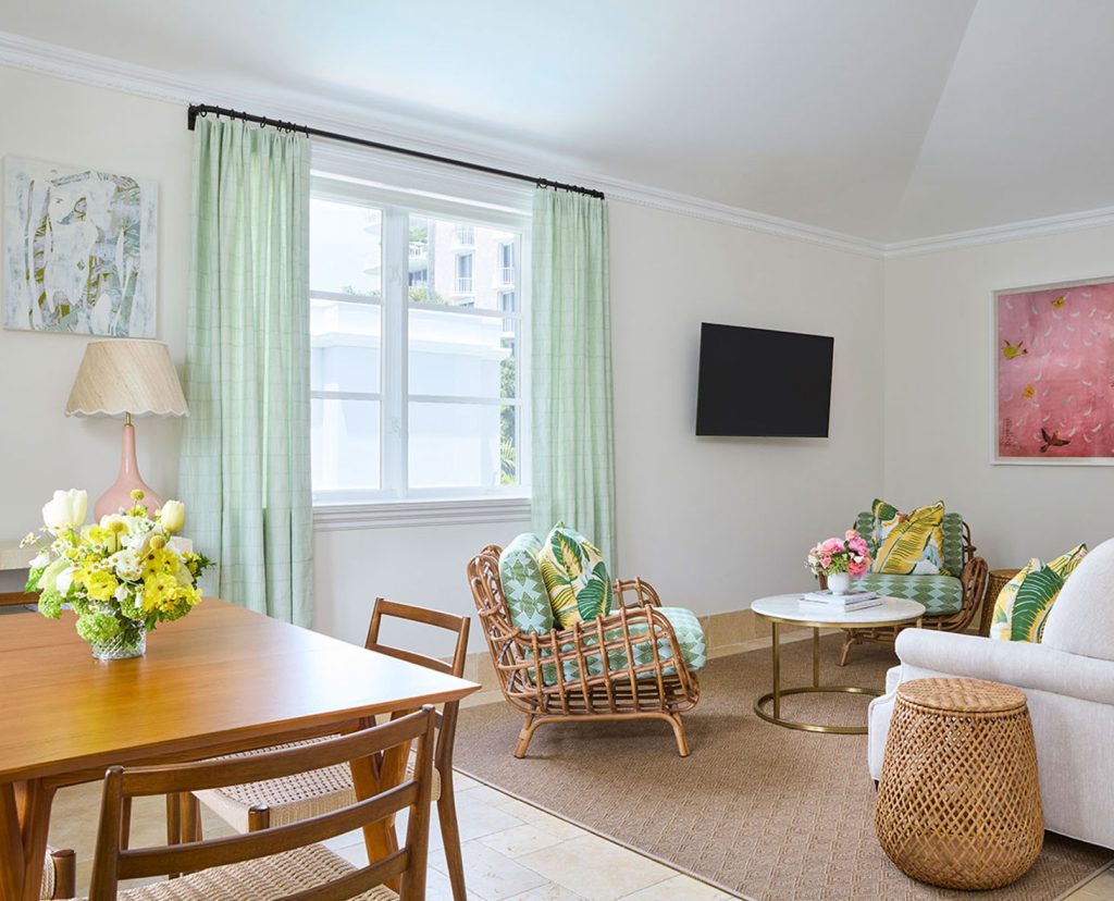 Bungalow dining and living room area.